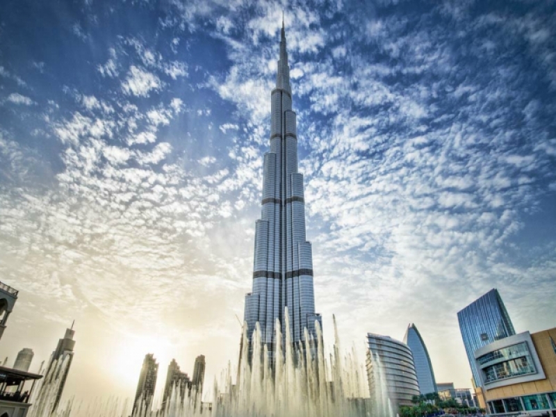 DUBAI Y NABATEOS